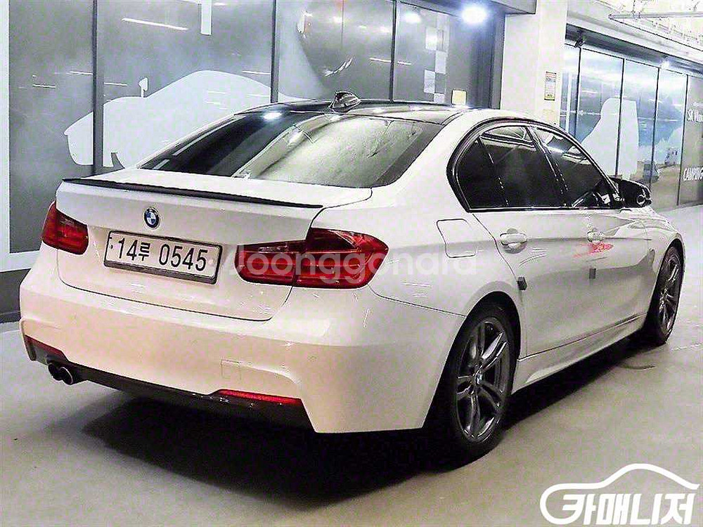 [BMW]3시리즈 (F30) 320d M 퍼포먼스 에디--3