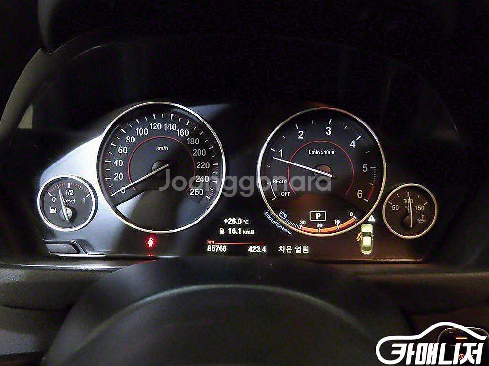 [BMW]3시리즈 (F30) 320d M 퍼포먼스 에디--8