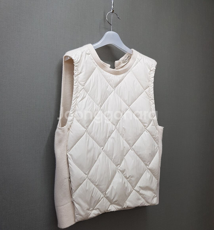 한섬 마인 MINE 2021 양면 퀼팅 니트 베스트 S--2