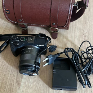 캐논 M3 18-55mm 판매합니다