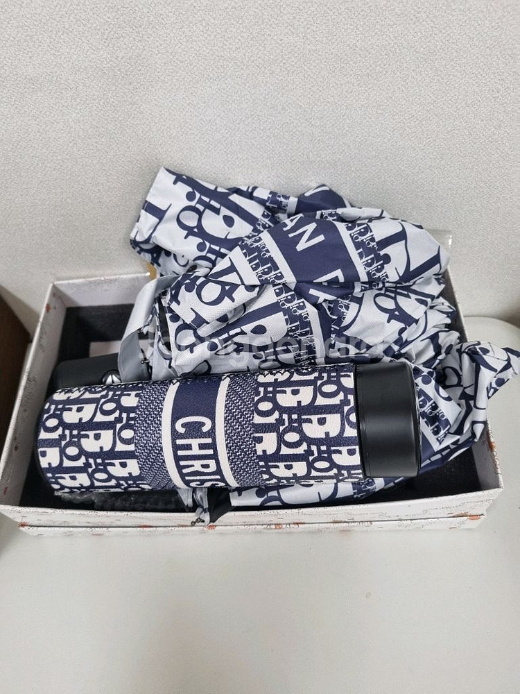 (새상품) 디올 원터치 양우산,텀블러세트--2