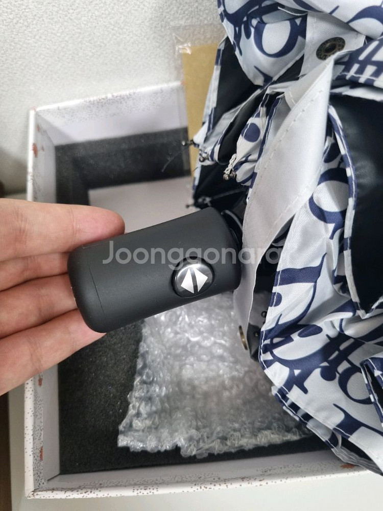 (새상품) 디올 원터치 양우산,텀블러세트--3