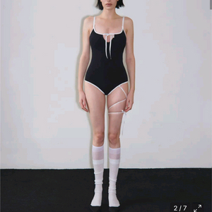 비나제이 라인 리본 브이 모노키니 새상품