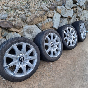 에쿠스 19인치 휠 타이어 세트