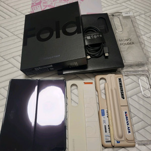 폴드4 512GB