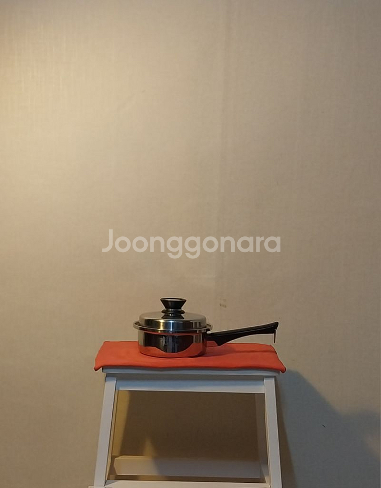 (중고)암웨이 소형소스팬 팝니다.--0
