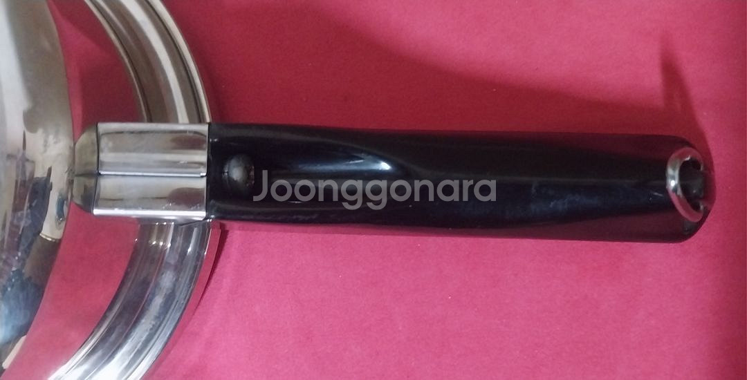 (중고)암웨이 소형소스팬 팝니다.--5