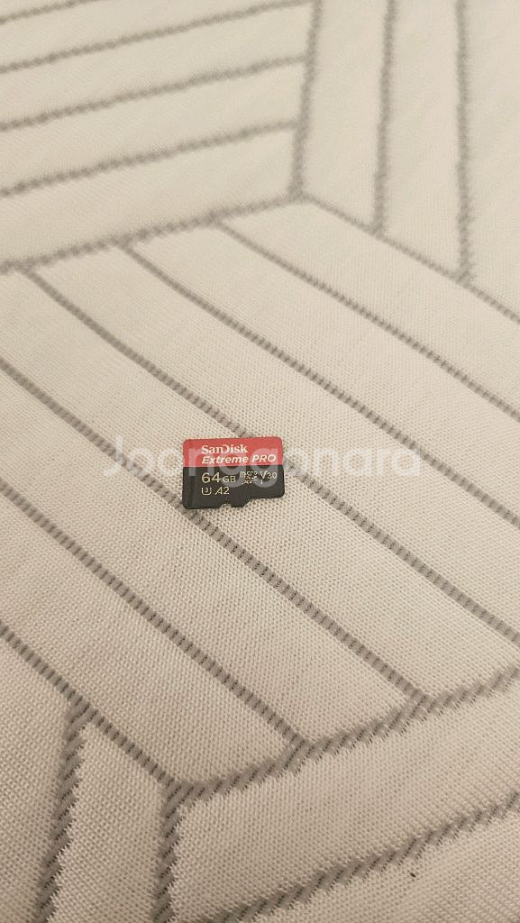 소니 RX0 II + 소니 GP - VPT2BT--9