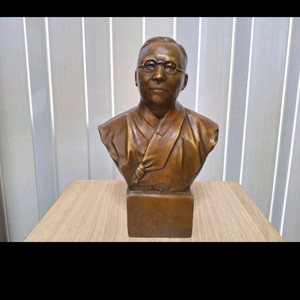 27 18 센치백범김구흉상1개단가외쇼핑