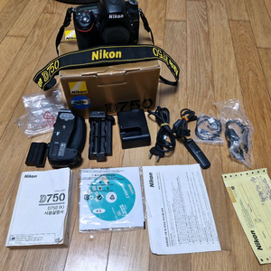 니콘 D750풀박스, 세로그립,정품 유선릴리즈