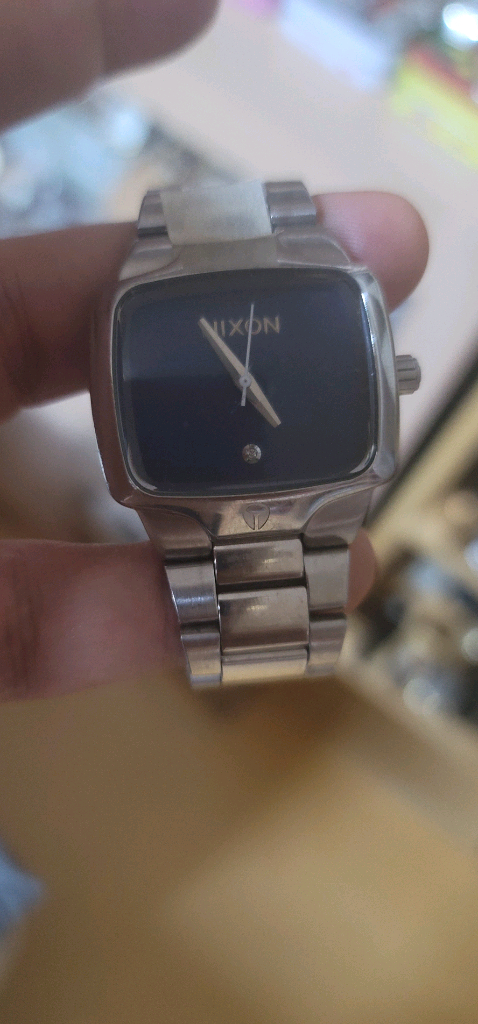 닉슨시계 고가라인 이미지