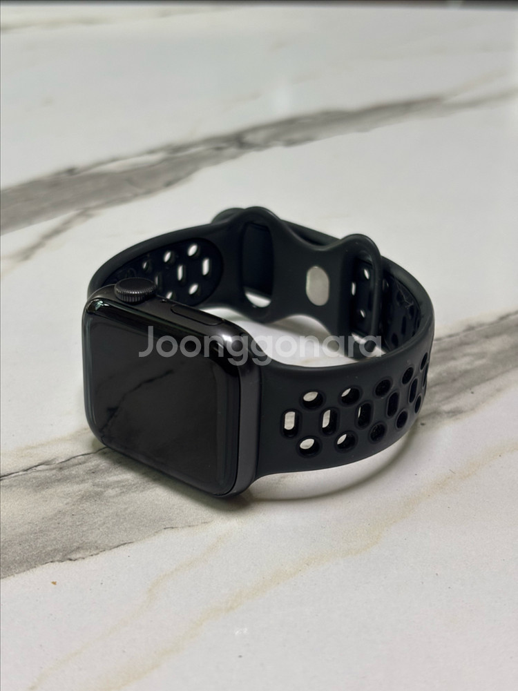 애플워치se 40mm 상태굿짱 싸게 급처요!!--0
