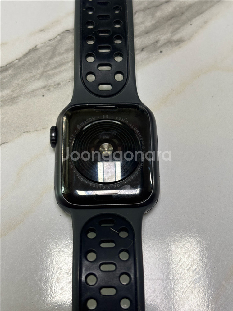 애플워치se 40mm 상태굿짱 싸게 급처요!!--4