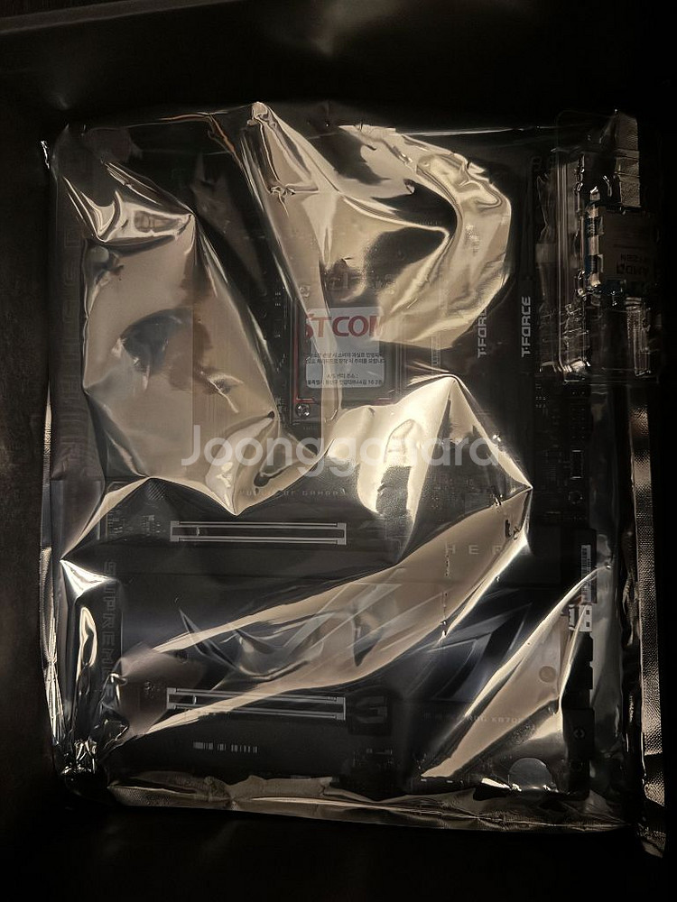 ASUS ROG X870E HERO GAMING--1