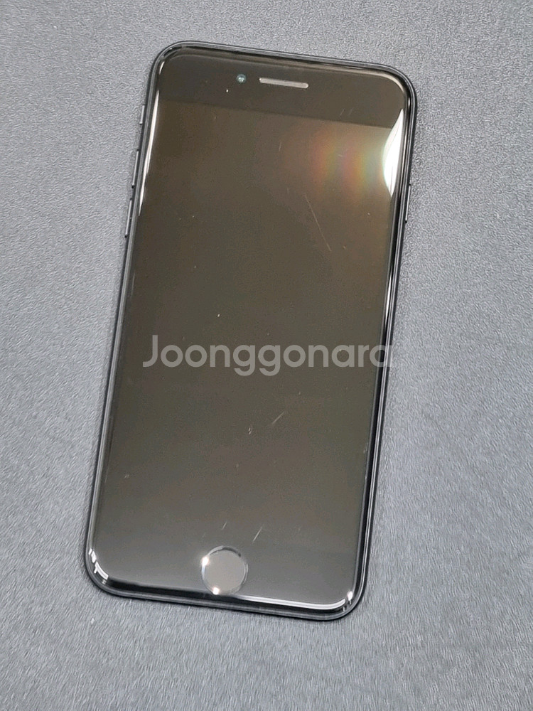 아이폰SE2 128GB 블랙 배터리 89%--1