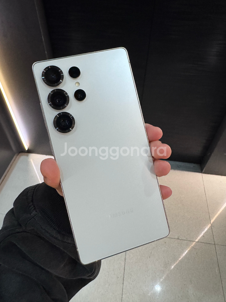 갤럭시 S25 256GB 티타늄 화이트실버--1