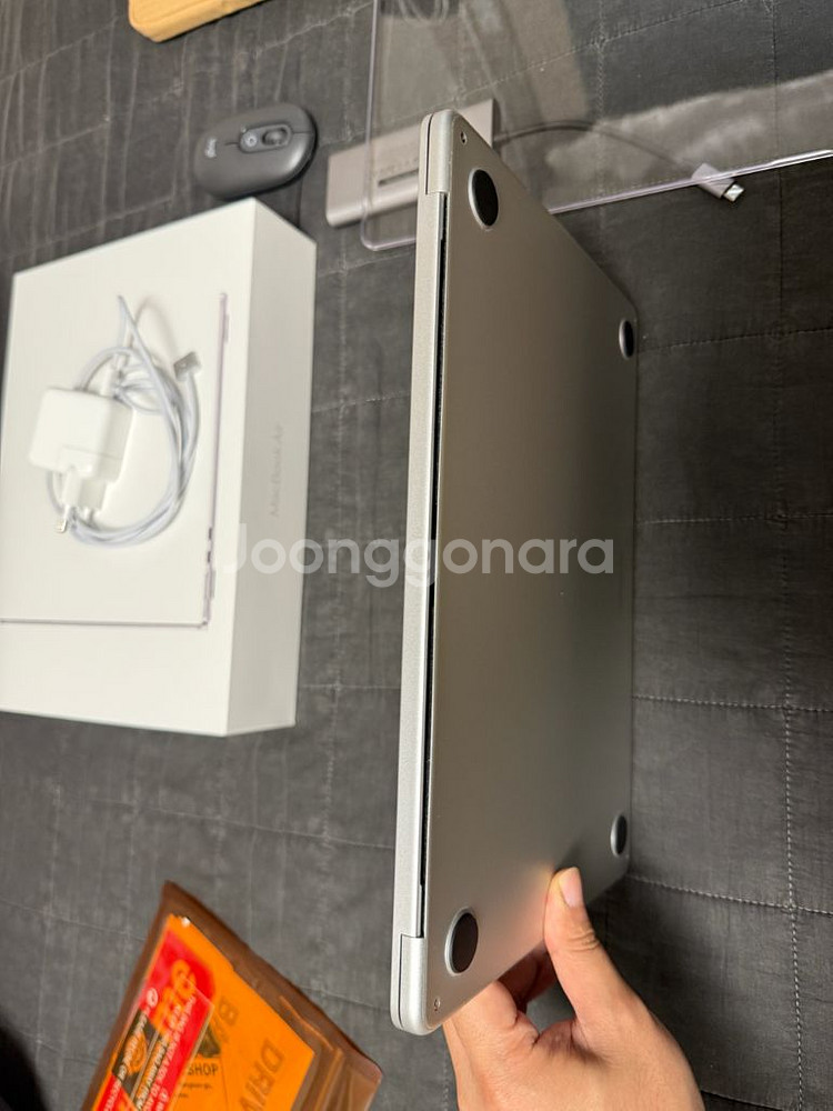 맥북에어 m2 13인치 램24GB 용량512gb 실버--5
