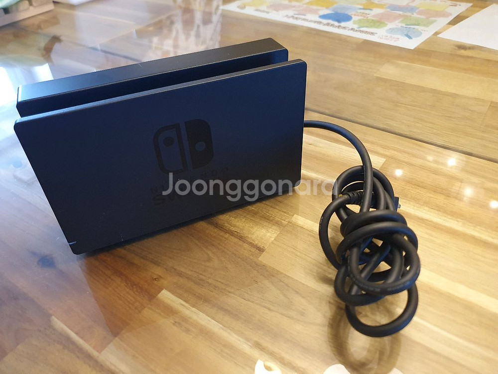 닌텐도 스위치 정품 독이랑 정품hdmi선--0
