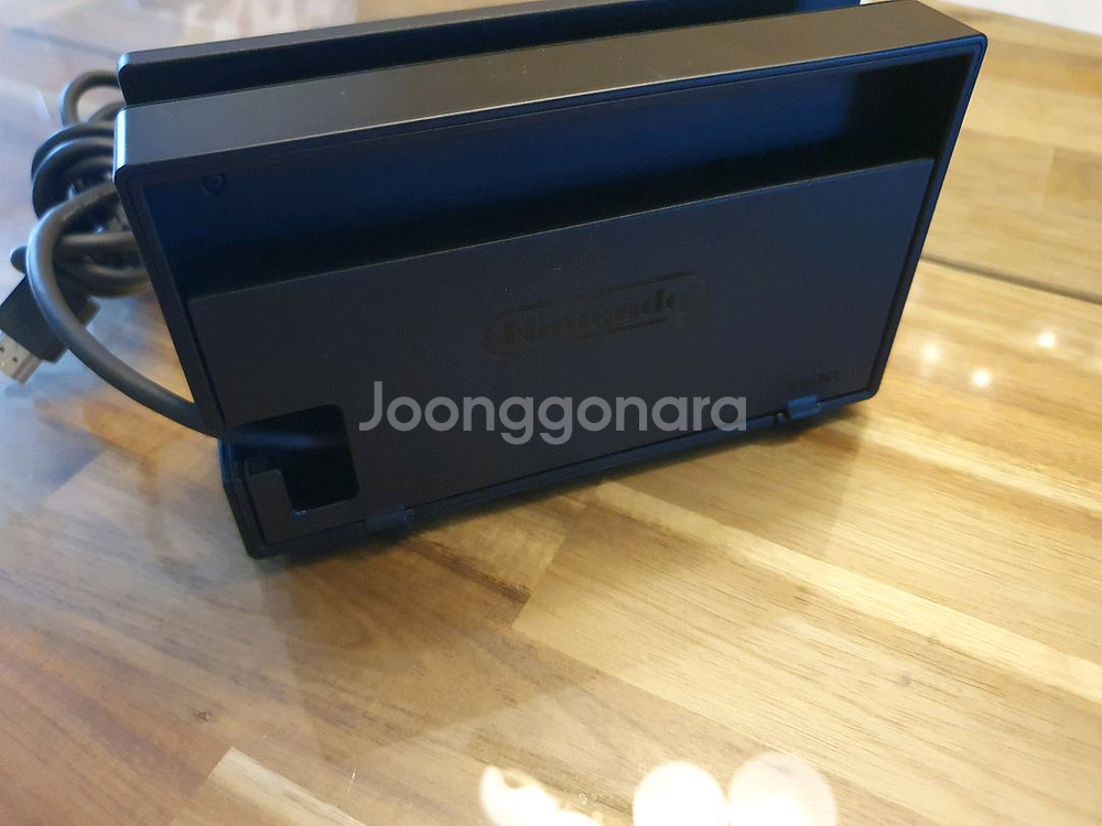 닌텐도 스위치 정품 독이랑 정품hdmi선--1