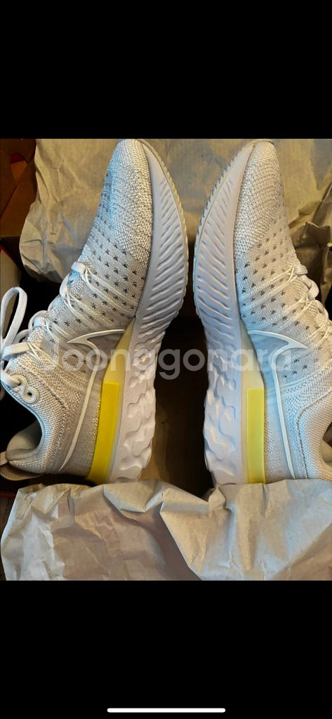 나이키 여자 런닝화--3