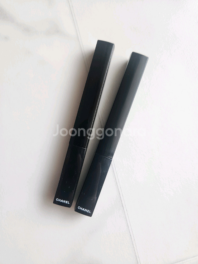 샤넬 르 라이너 드 리퀴드 아이라이너 2개--0