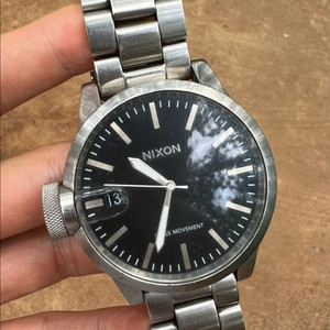 닉슨 시계 이미지