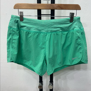 정품) 나이키 드라이핏 여성 스윔펜츠 반바지 L