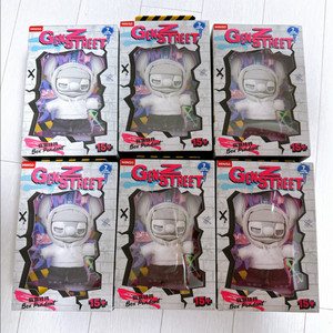 GENZ STREET STITCH 스티치 피규어 키링