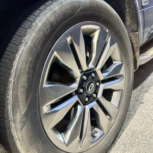 모하비 20인치 순정 휠타이어