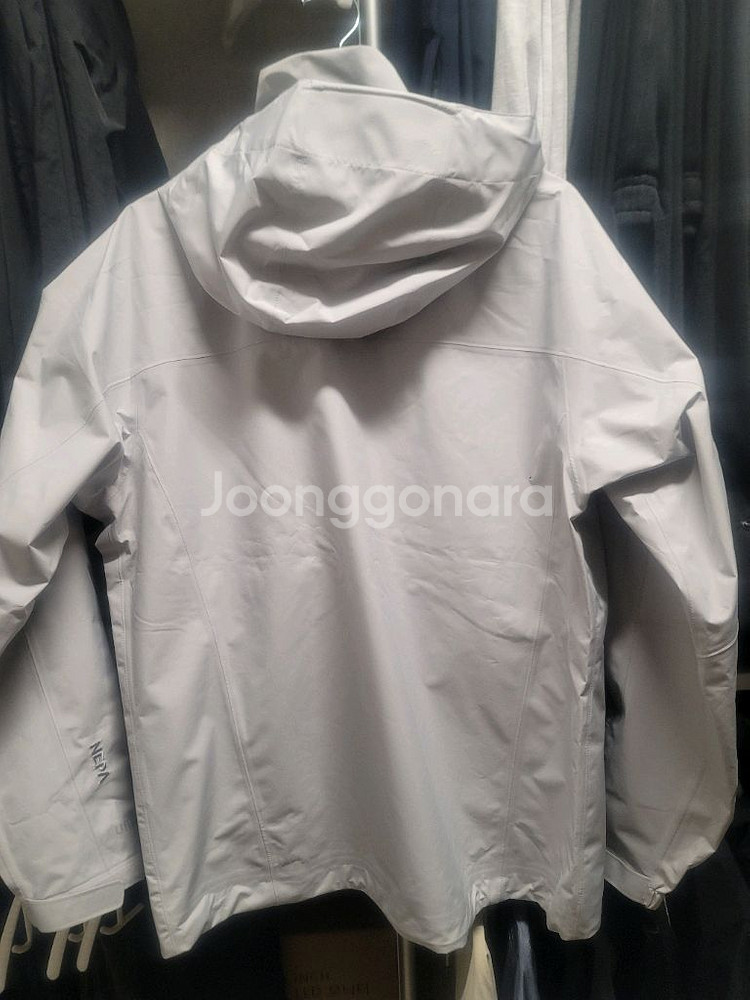 네파 고어택스 바람막이 라이트그레이 L 새상품--1