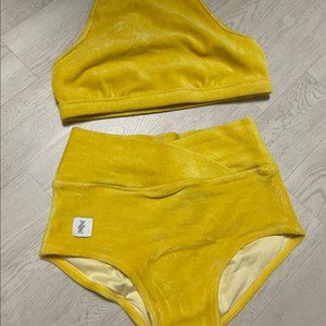 핫한 코듀로이 코지 옐로우 S