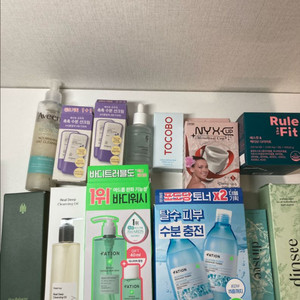 화장품정리 새상품 만원으로 팔아요!