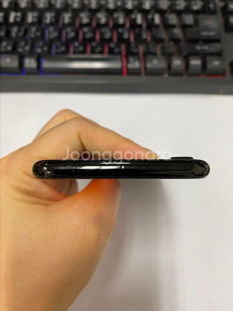 아이폰7 제트블랙 액정SS급 128GB 배터리100%--3
