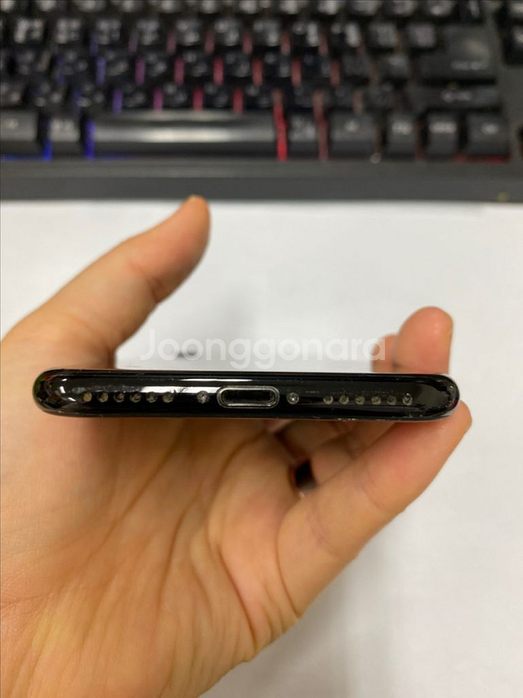 아이폰7 제트블랙 액정SS급 128GB 배터리100%--5