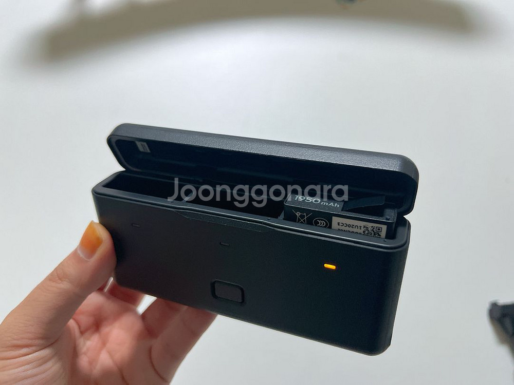 dji 오즈모 액션 배터리 케이스, 베터리1개 미사용--1