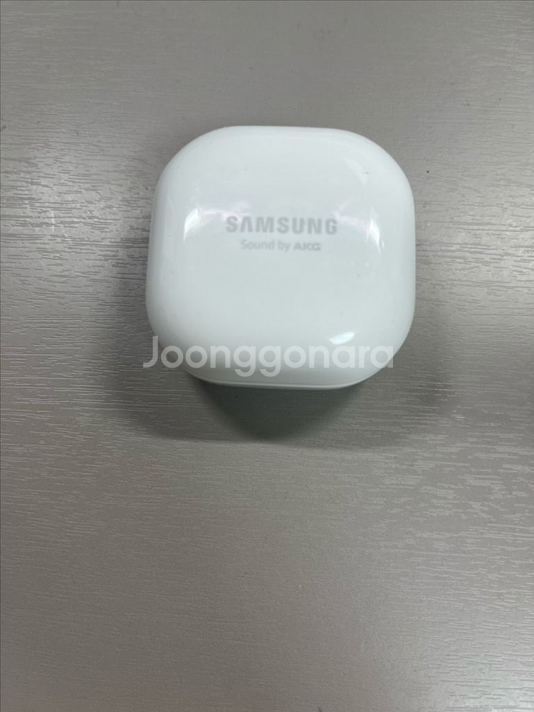 삼성 갤럭시 버즈 라이브--1