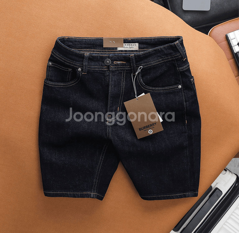버버리 타이탄 블랙청 반바지[새상품]해외--0