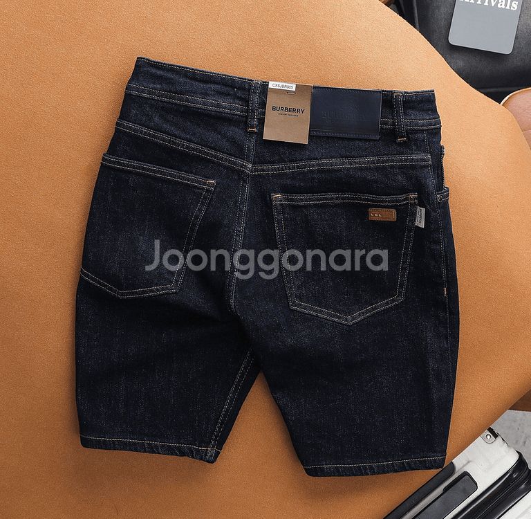 버버리 타이탄 블랙청 반바지[새상품]해외--7