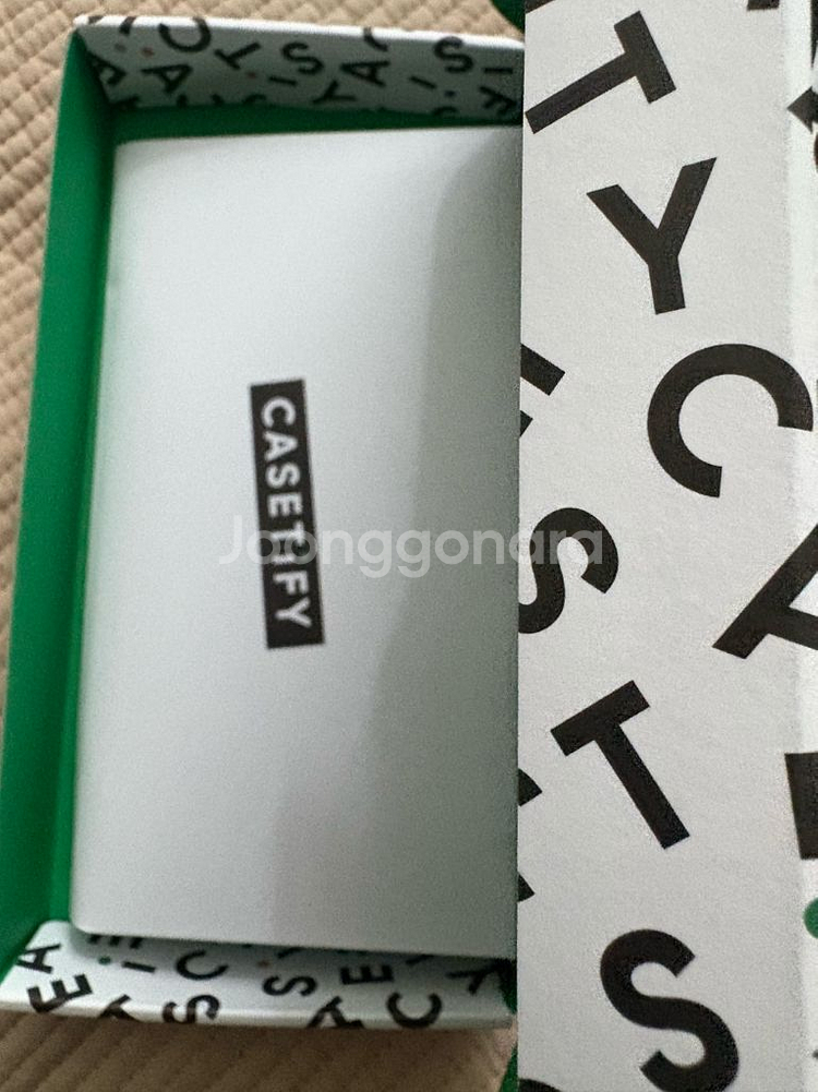 새상품 케이스티파이 아이폰 16 맥세이프 블랙 택포--1