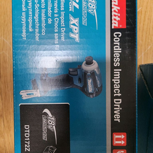 마끼다 172Z,배터리 BL1820B