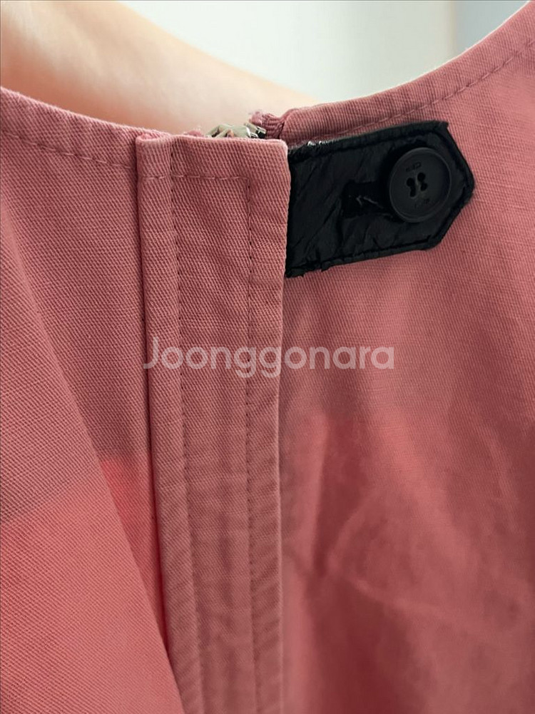 앤유 루즈핏 슬리브리스 롬퍼 핑크 멜빵바지 점프수트--3
