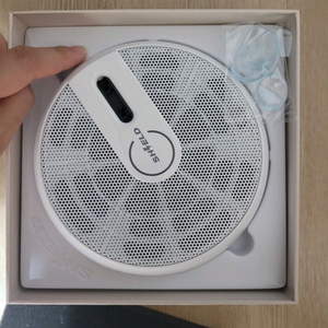 쉴드 공기 살균기 팝니다