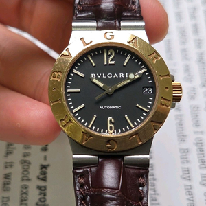 불가리 디아고노 18K콤비 LCV29SG 블랙검판 오토