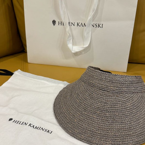 헬렌카민스키 커스틴 새상품