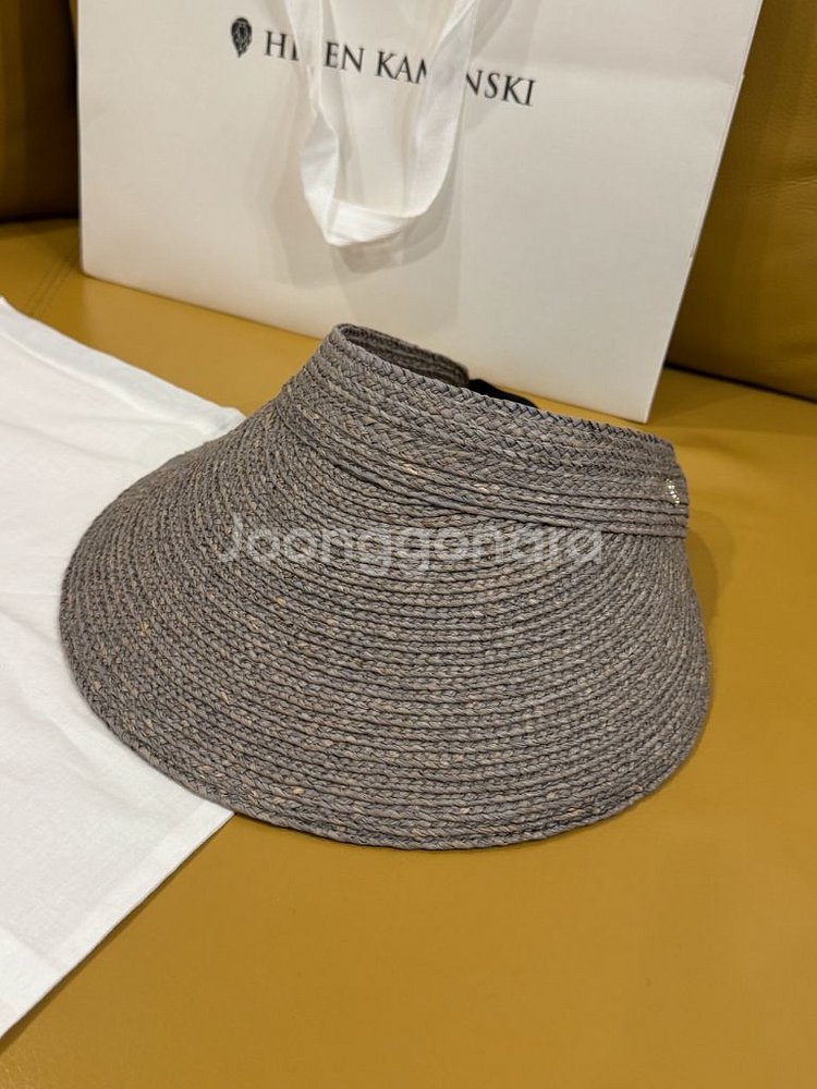 헬렌카민스키 커스틴 새상품--1