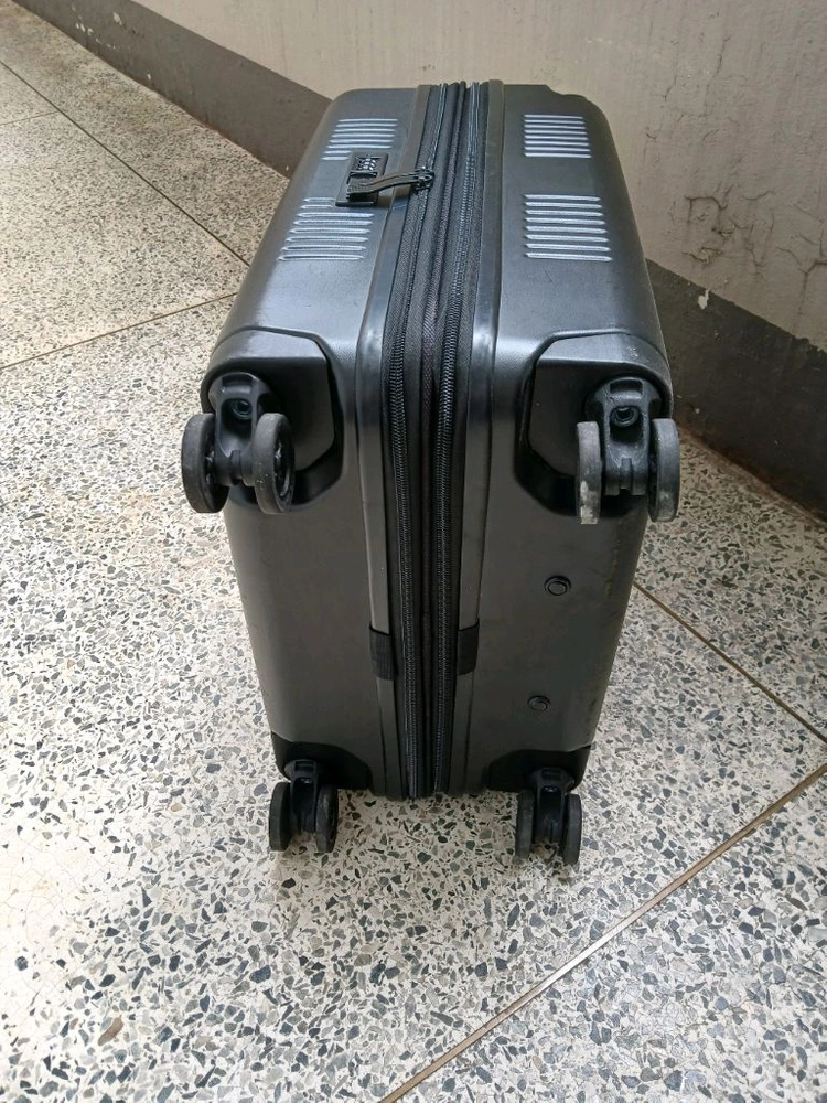 로우로우 캐리어 확장형 기내용 이미지