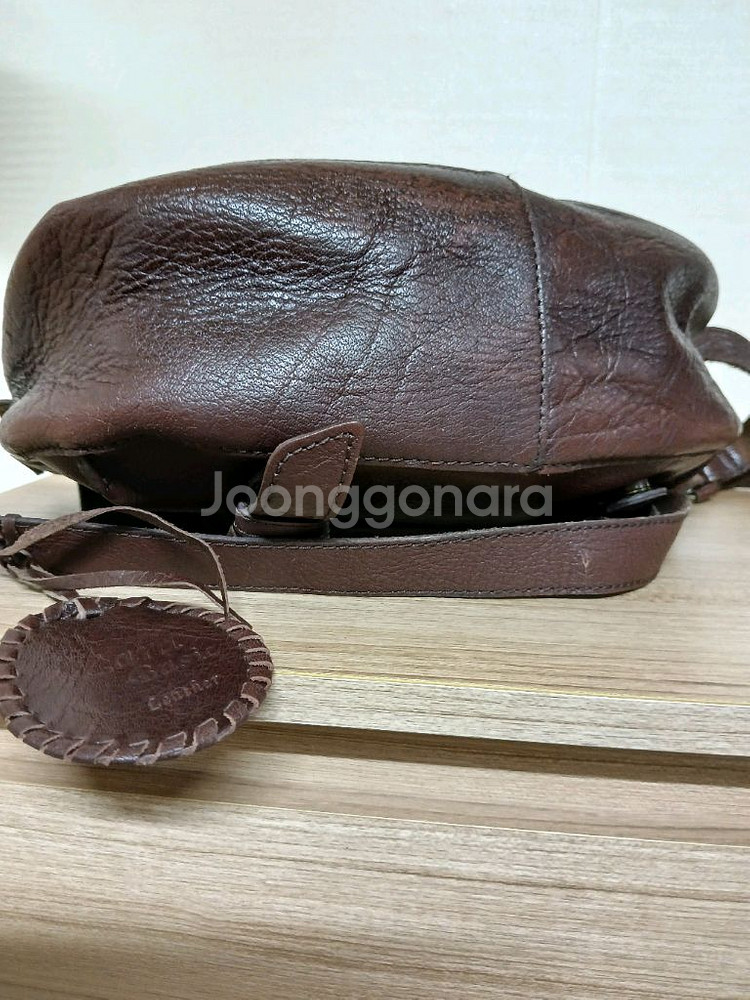 여성 자라 베이직 레더 소가죽 브라운 크로스백--5