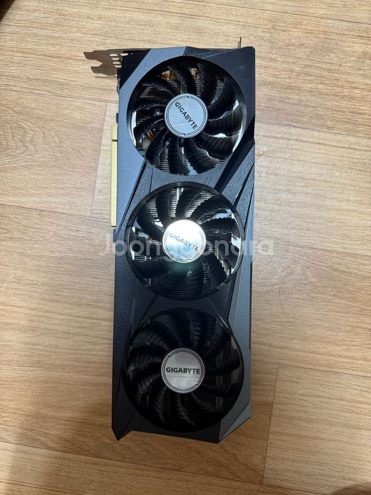 기가바이트 RTX3070 8기가--0