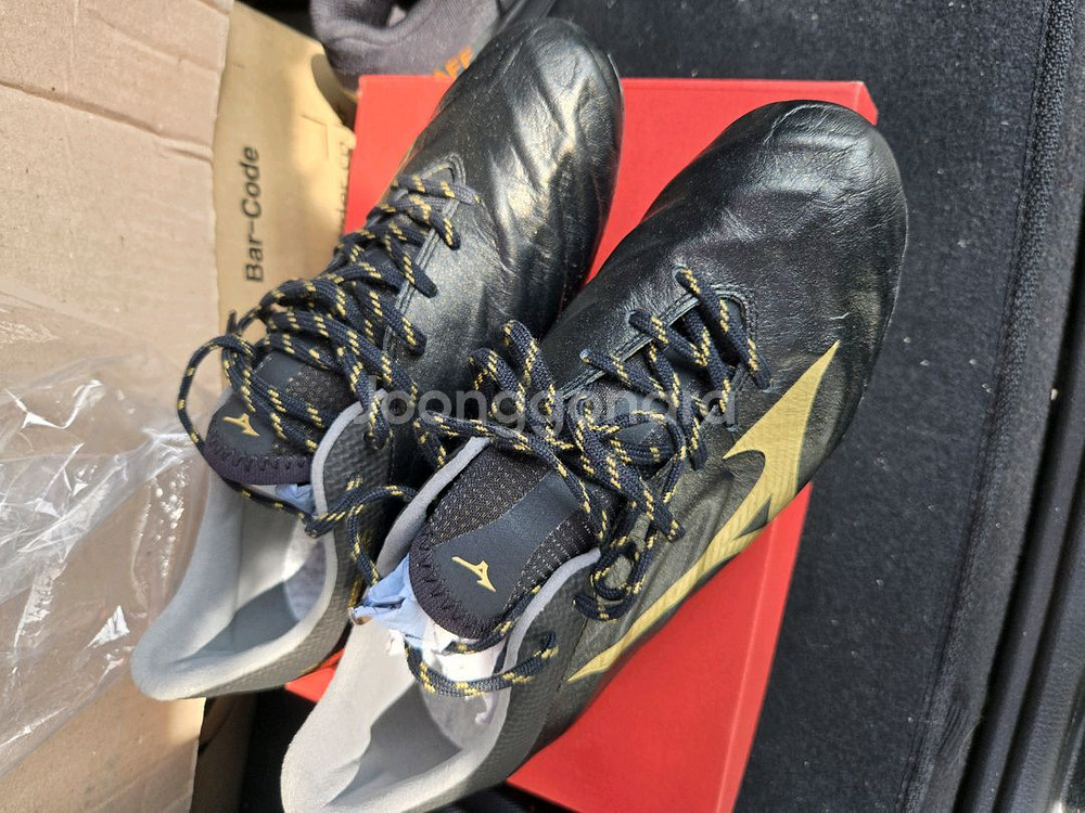 미즈노 레뷸라2 검골 한정판 265--3