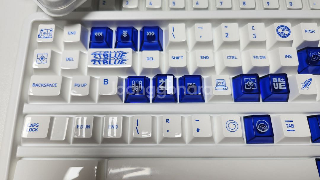 keykobo 2T BLUE 커스텀키보드 키캡 팝니다.--0